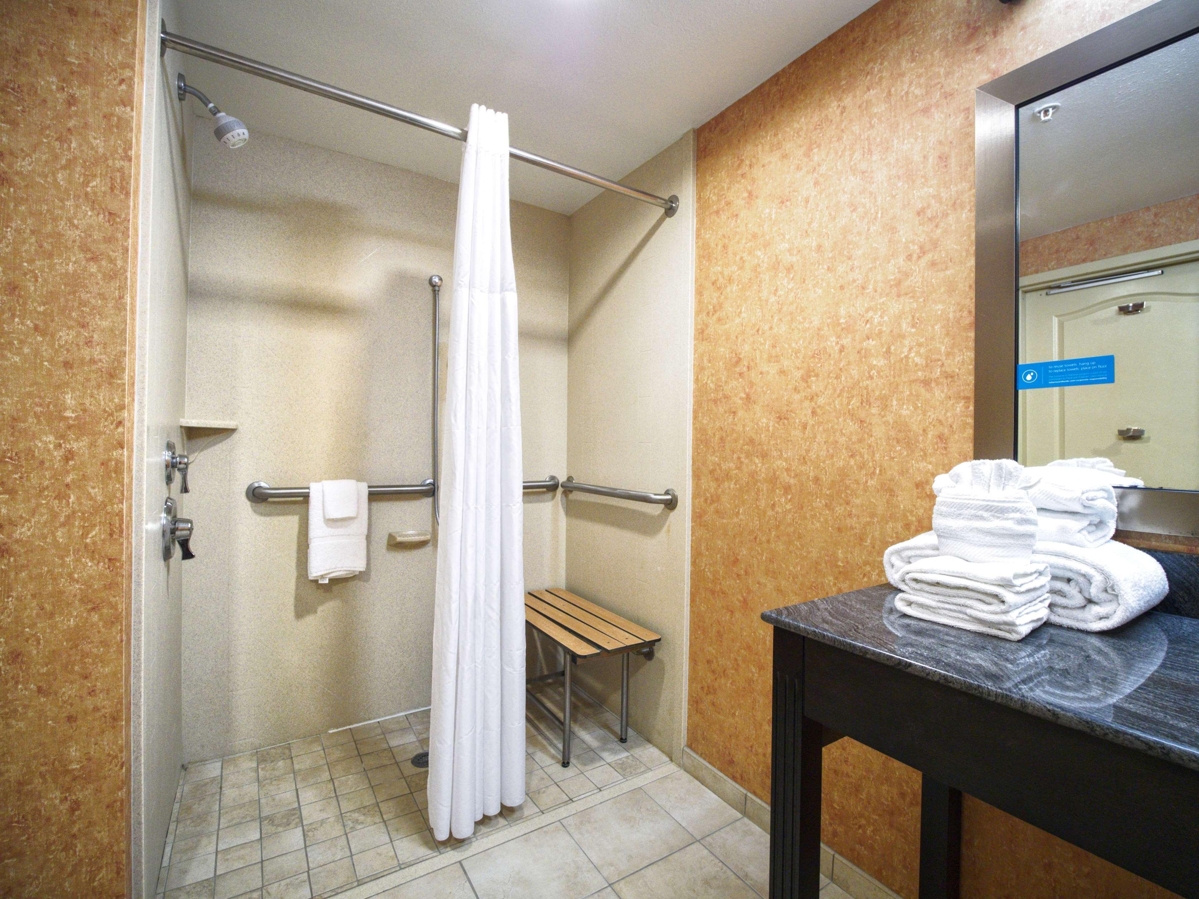 Hampton Inn & Suites Элк-Сити Экстерьер фото
