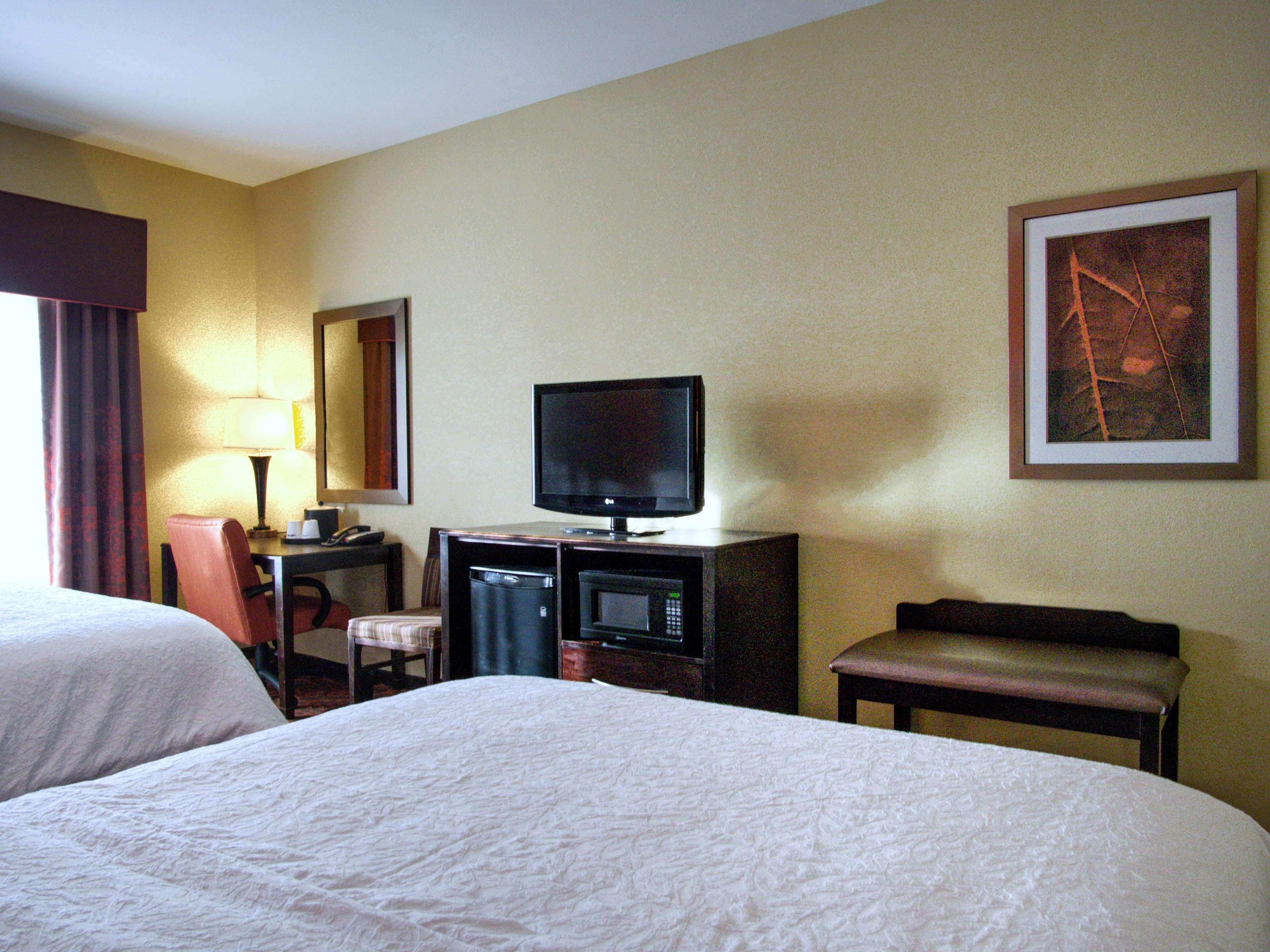 Hampton Inn & Suites Элк-Сити Экстерьер фото